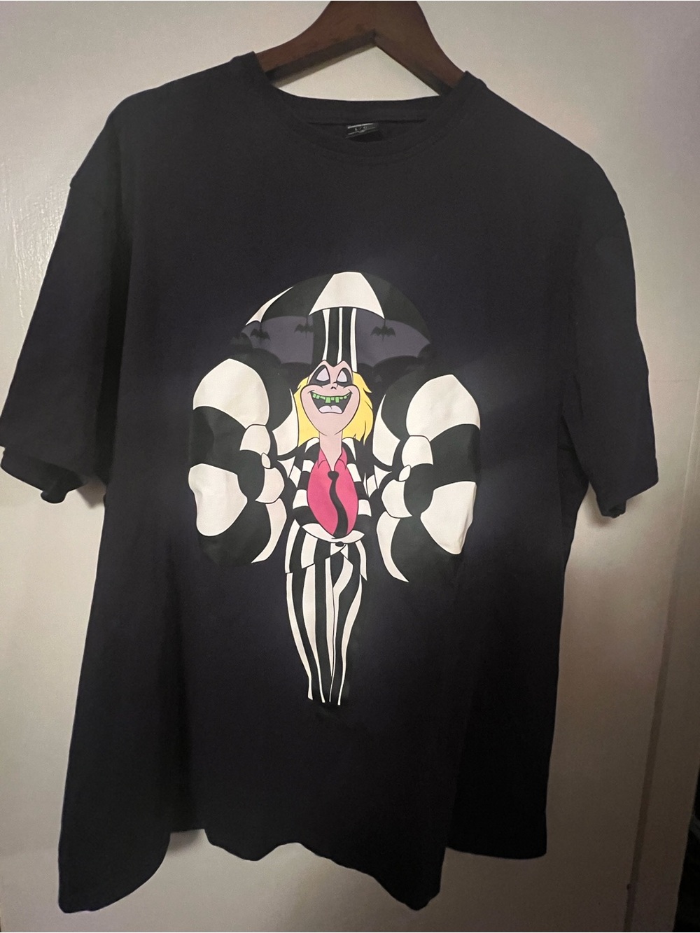 Beetlejuice x Cakeworthy Unisex Large oversized sleep shirt